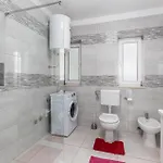 2 Bedroom Stunning In Διαμέρισμα